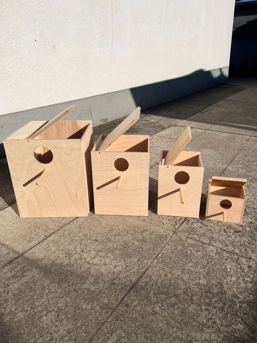 Transportówki budki lęgowe dla papug ptaków