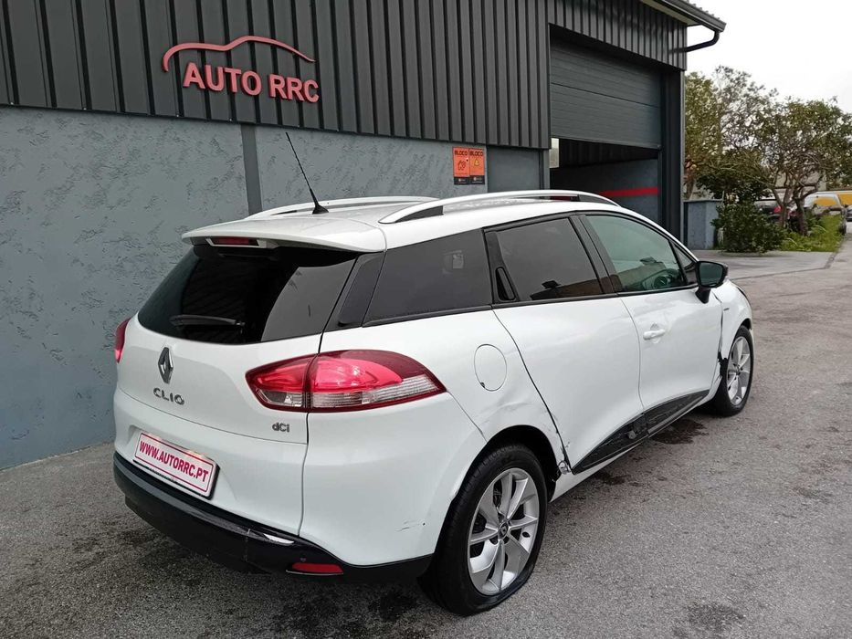 Renault Clio 1.5 dci Limited c/iva - Nacional ( pequeno sinistro )
