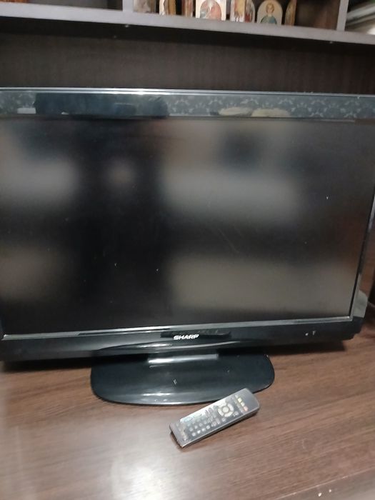 Продам телевізор Sharp 32 дюйма