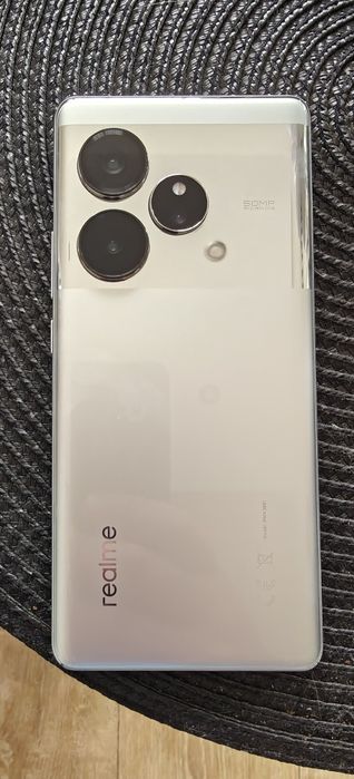 Realme GT 6  16/512