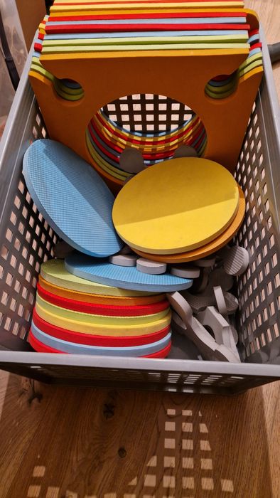 Mata Skip hop kolorowa playspot pianka