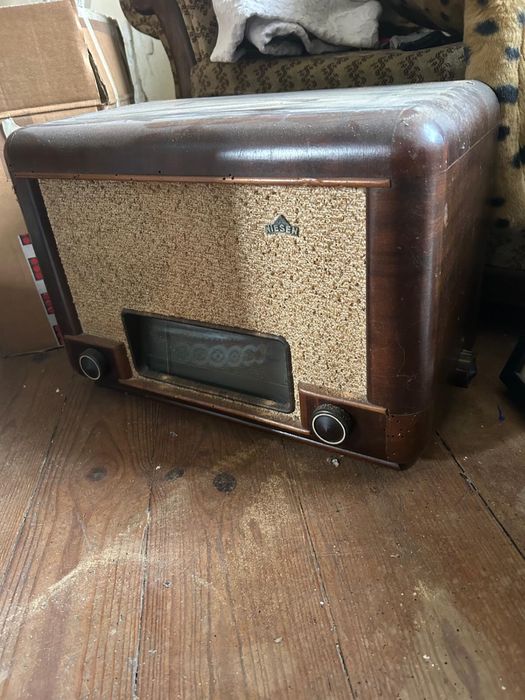 Móveis antigos para recuperar