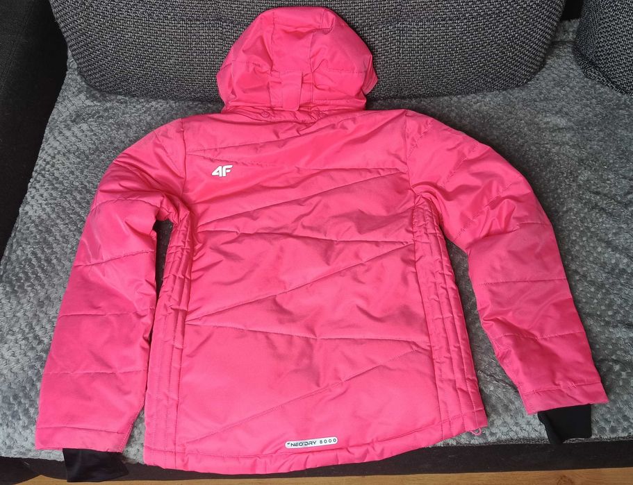 Kurtka zimowa, narciarska, różowa - marka 4F, stan dobry, rozm. 152