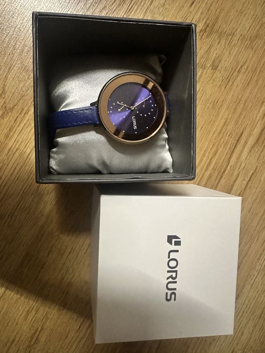 Zegarek Lorus stan bardzo dobry