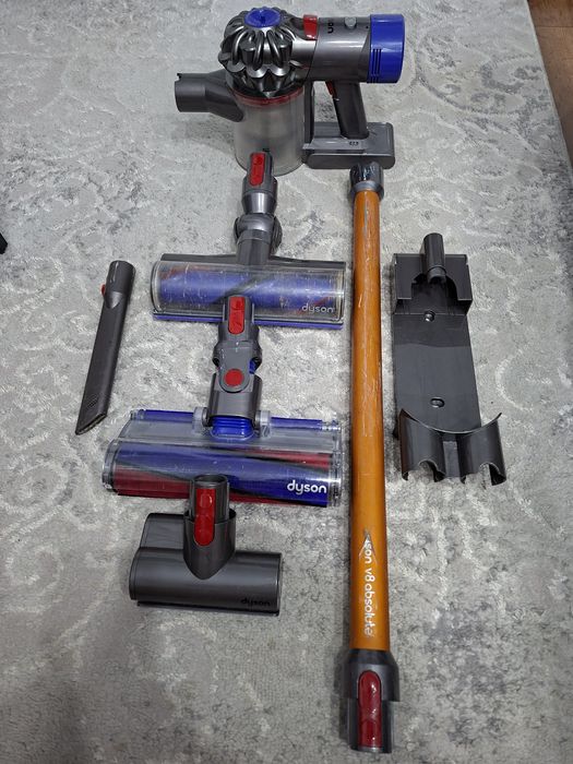 Odkurzacz Dyson V8 Absolute SV10