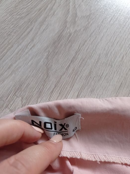 Sukienka gorsetowa pudrowy róż
