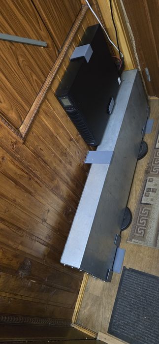 Аккумулятор 20квт и ИБП (инвертор) 3квт (резервное питане для дома)