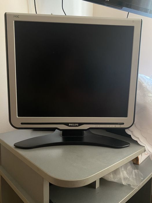 Монітор philips 190c7