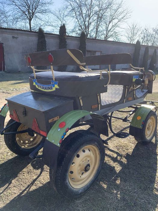 Продается бричка для лошадей