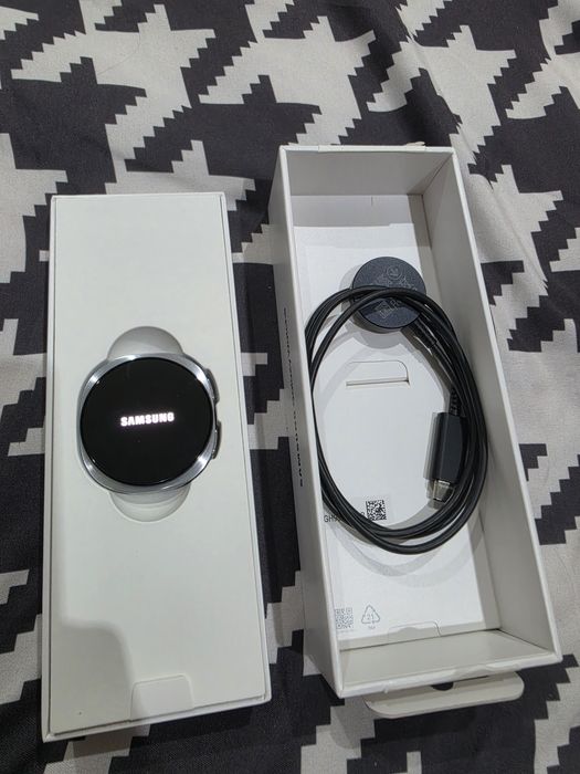 Watch8 samsung branco