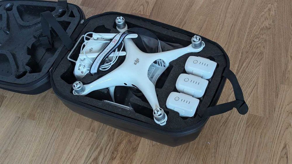Dron DJI Phantom 4 PRO, full zestaw, nieupdatowany