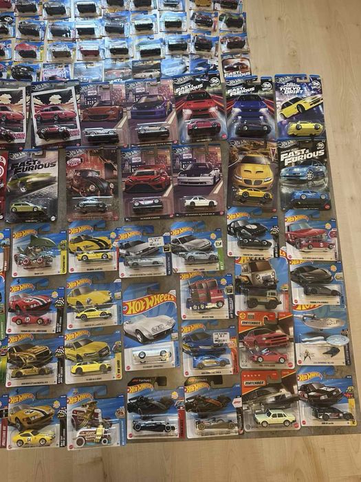 Kolekcja Hot Wheels 1800 zł