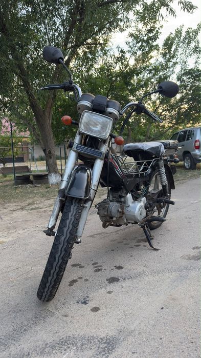 Продам мустанг  в хорошем состояние