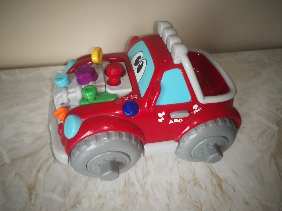 Carrinho Chico didático português e inglês