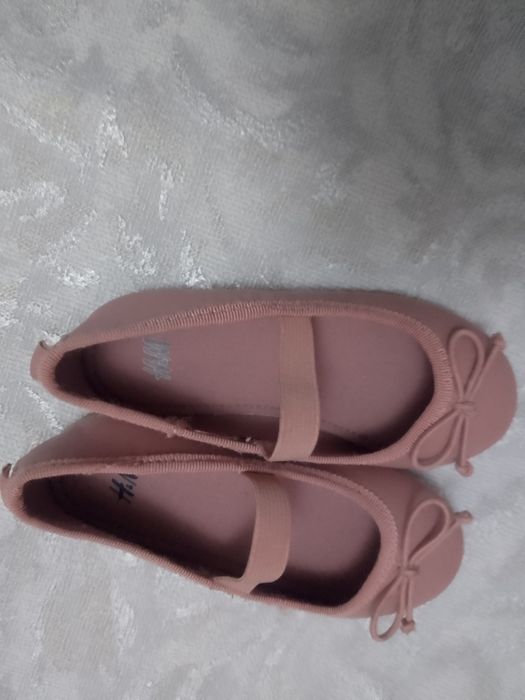 Туфельки дитячі для Вашої принцеси.