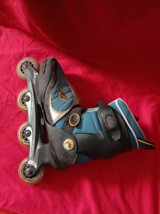 Ролики 36-39 розміру 550 грн