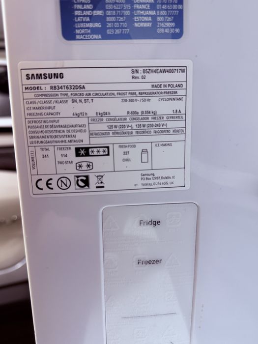 Frigorífico Samsung No Frost com Dispensador de Água — Excelente Estado