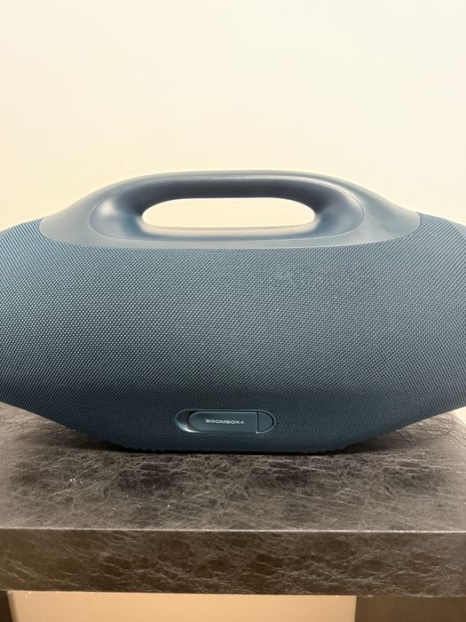 Coluna JBL Bombox 4