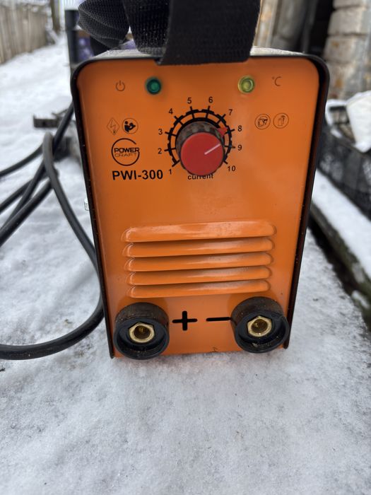 Инвертор сварочный Powercraft PWI-300