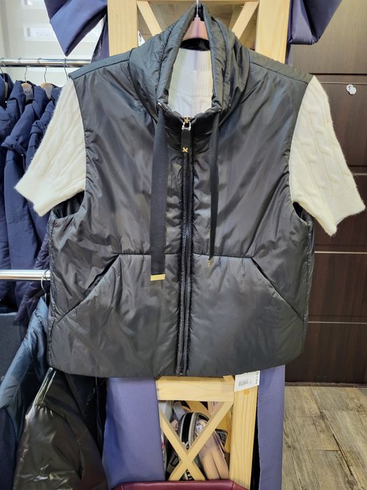 MaxMara cube жилетка водовідштовхувальна