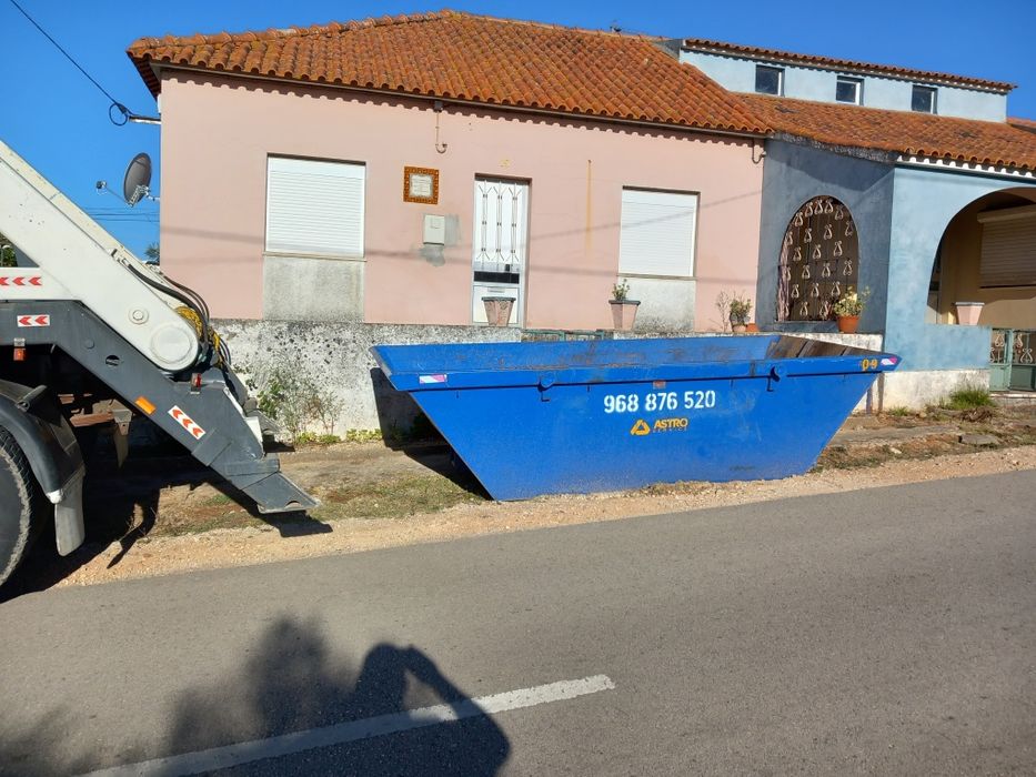 SANTARÉM ALPIARÇA e ALMEIRIM contentores p/ transporte de entulho obra