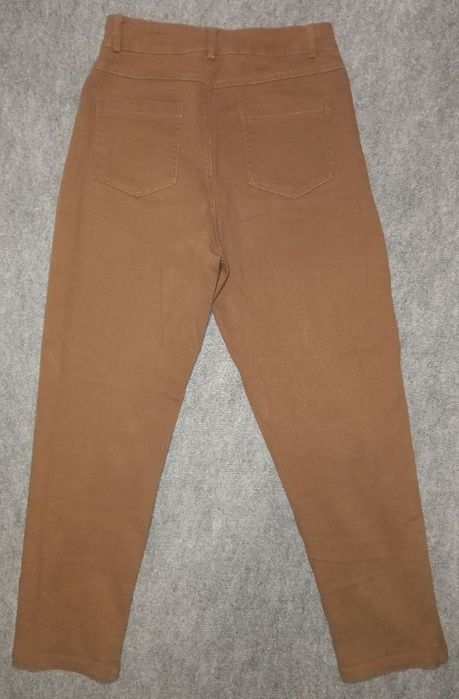 джинсы коричневые