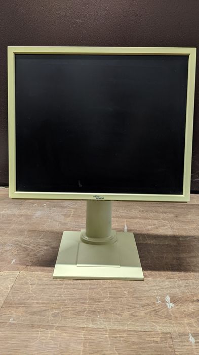 Монітор Fujitsu Siemens