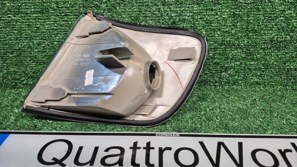 Pisca Farolim Frente Direito Audi 100 C4 Branco 103F02.172210 Novo