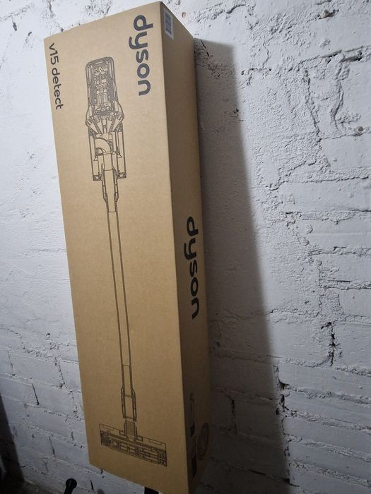 Dyson V15 Oryginalne opakowanie