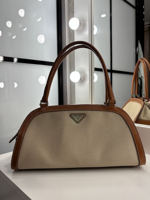 Оригінальна сумка prada 2000x