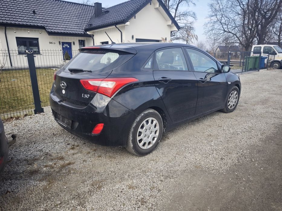 Hyundai i30 2015 rok z Niemiec 1.4 diesel 90KM