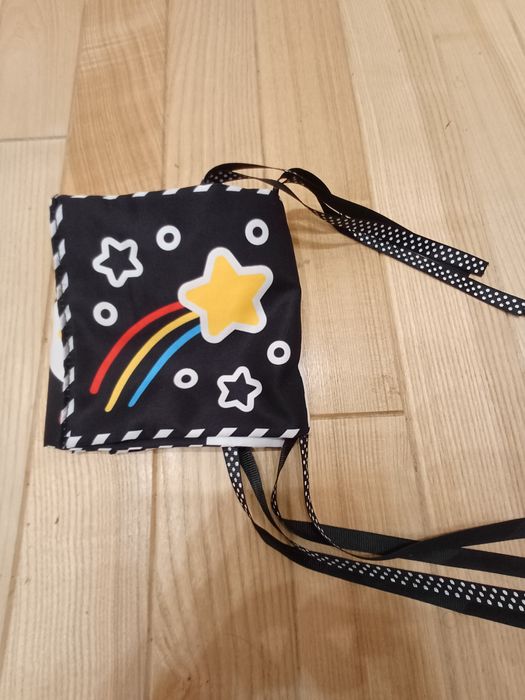 Двостороння контрастна книжка бортик для новонароджених