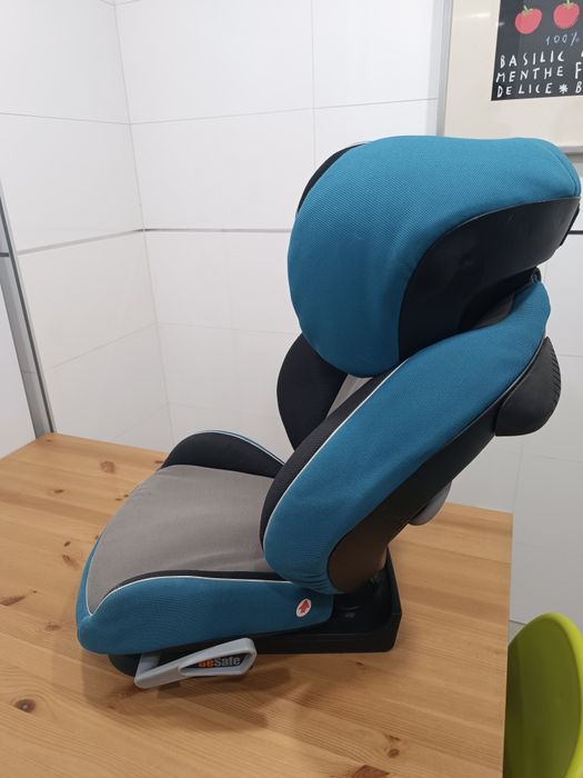 Cadeira Auto BeSafe iZi Up X3 (Grupo 2/3 - 15 a 36kg)