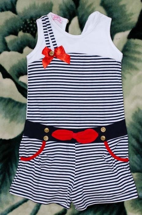 Ромпер комбинезон песочник Lussy (Ласси/Люсси), р. 5 лет 110 см малом.