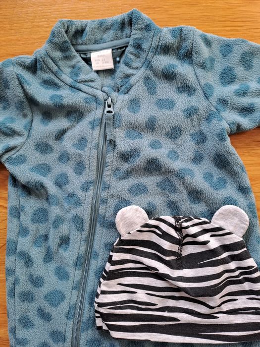 Kombinezon polarowy + czapka 2/4 miesięcy