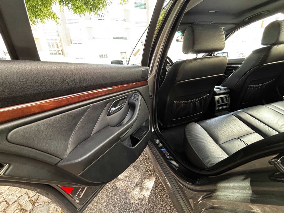 BMW 540i M Sport - e39
