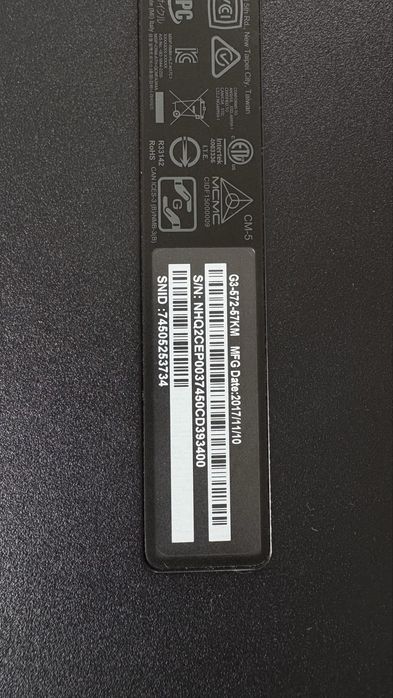 Acer Predator Helios 300 G3-572-57KM.