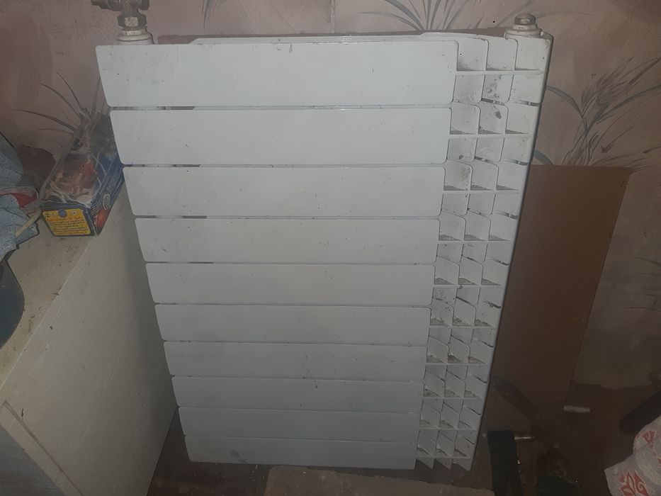 Продам металические батареи