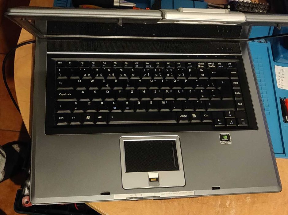 ASUS X52S Series Laptop (Gray)64740903184385123