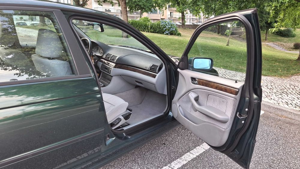 Vendo BMW 320D E46