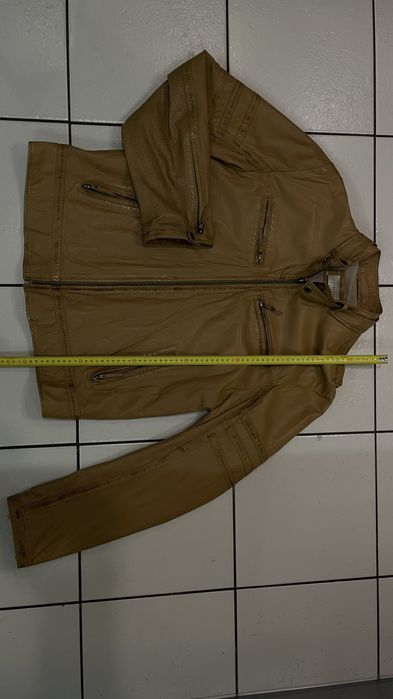 Шкіряна куртка чоловіча