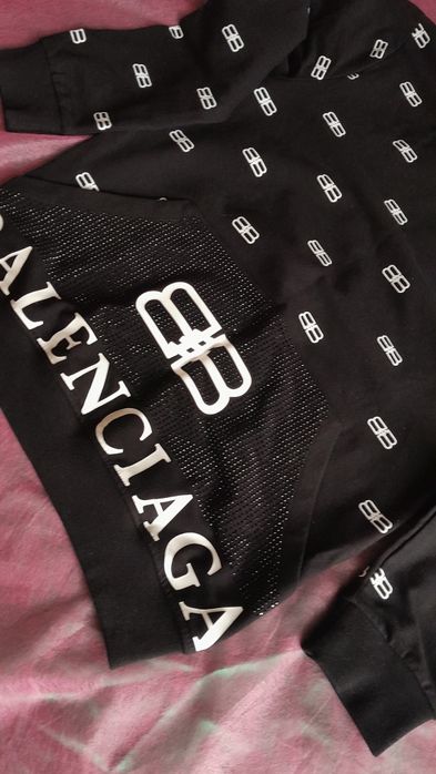 Турция ..Свитшот Женская. Брендовая  . 48-50р