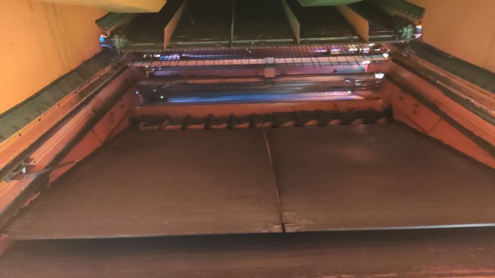 Комбайн зернозбиральний Дронингборг