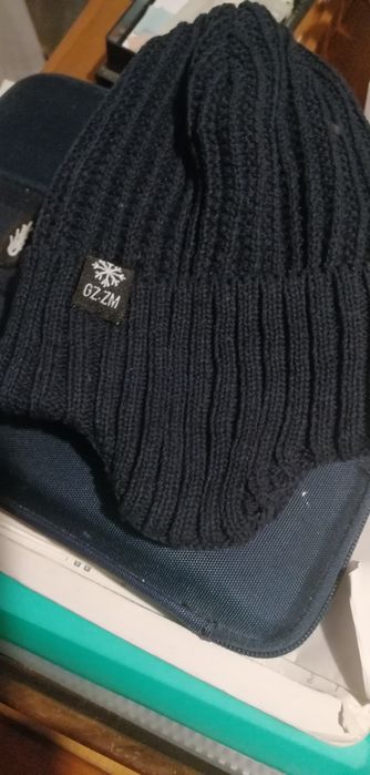 Gorro em malha para frio