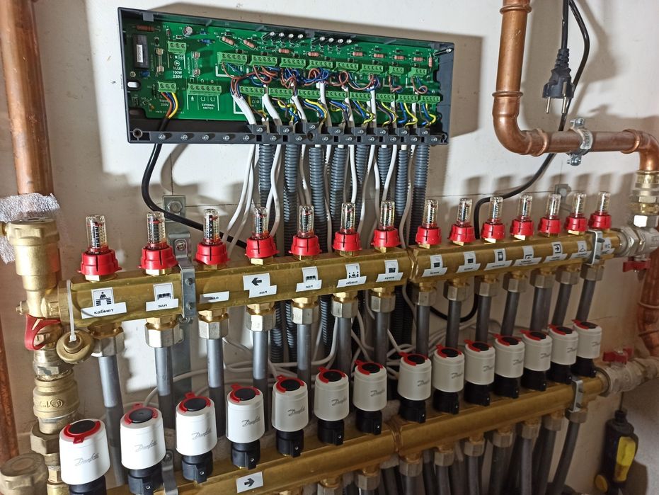 Монтаж систем опалення та комунікацій