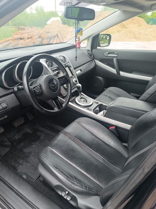 Mazda cx7. 2007 року.