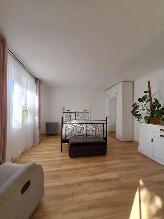 Dom wolnostojący po remoncie, do negocjacji, bezpośrednio