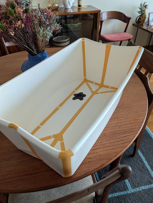 Banheira para bebé Stokke amarela