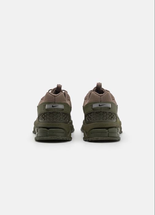 Оригінал! Р: 47,5 Кросівки Nike Zoom Vomero Roam.