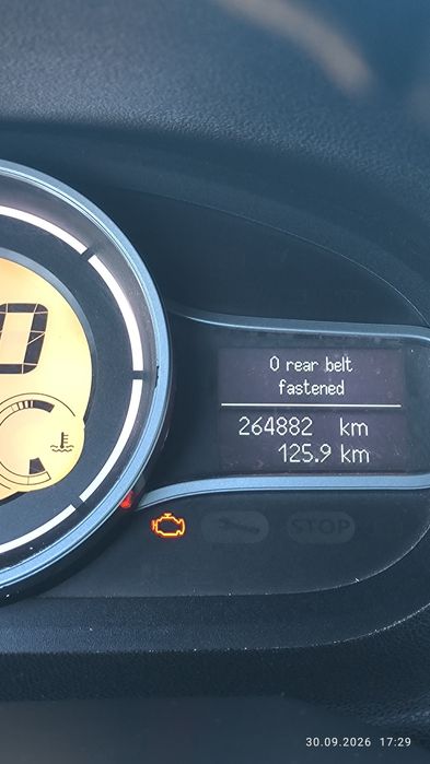 Продам renault megane 2009 года 1.5 дизель